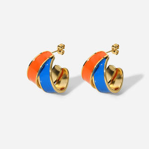 Pendientes de aro con <span class=keywords><strong>esmalte</strong></span> de arcoíris para mujer, aretes de aro con Cruz de colores, pequeños y anchos, fabricante de pendientes esmaltados <span class=keywords><strong>2022</strong></span> - Product Image 1