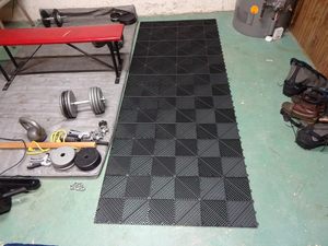 Superior Modern Modular PP Garage Flooring Durable Anti-Slip Eco-Friendly Waterproof Click Installation Easy to Install - Product Image 4