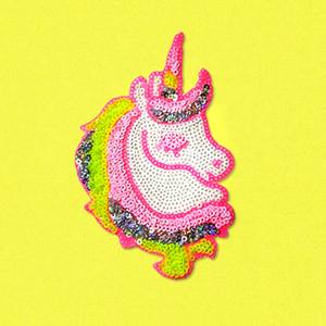 Camiseta con parche de unicornio - Product Image 1