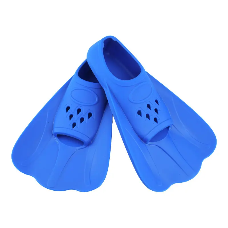 Sıcak satış su sporları yetişkin profesyonel eğitim silikon kısa yüzgeçleri köpekbalığı mavi Fin flip flop Flippers dalış yüzgeçleri