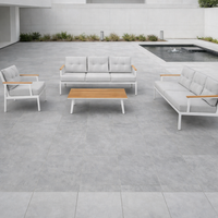 Ensemble de canapés d'extérieur pour coin patio au bord de la piscine, avec structure en aluminium résistante à la rouille et foyer intégré