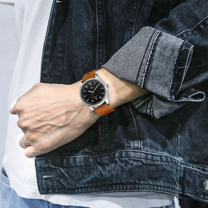 Reloj Mecánico Automático de Cuero para Hombre con Fecha y Logo Personalizado de Fábrica Forsining China - Product Image 3