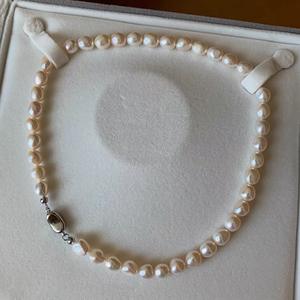 Collar de Perlas de Agua Dulce Barrocas Naturales XL42-6 para Mujer, Diseño de Nicho de Lujo Ligero con Hebilla de Yuanbao, Talla XL - Product Image 2