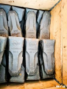 Esta popular cuchara dentada china es adecuada para todos los modelos de excavadoras Volvo. - Product Image 3