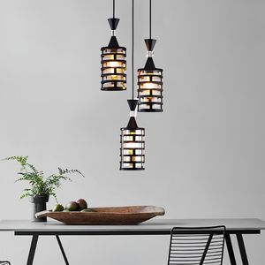 Suspension industrielle en cage métallique noir mat à 3 lumières LED avec abat-jour en verre pour cuisine, salle à manger, salon - Product Image 3