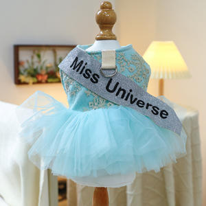 Vente en gros de vêtements pour chiens Robe de luxe à la mode Miss Univers Princesse Vêtements pour petits chiens chats Robe pour chiens - Product Image 1