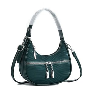 Nouveau style <span class=keywords><strong>Sac</strong></span> <span class=keywords><strong>à</strong></span> <span class=keywords><strong>main</strong></span> de soirée en PU avec fermeture éclair, <span class=keywords><strong>Sac</strong></span> <span class=keywords><strong>à</strong></span> bandoulière tendance de grande valeur, <span class=keywords><strong>Sac</strong></span> <span class=keywords><strong>à</strong></span> <span class=keywords><strong>main</strong></span> croisé léger de grande capacité en forme de croissant - Product Image 3