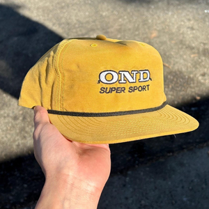 Gorra Snapback Acrílica Personalizada al por Mayor con Logotipo Bordado, para Deportes al Aire Libre, Transpirable, Impermeable, Sin Estructura, de 5 Paneles - Product Image 1