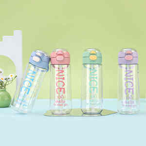 Bouteille d'eau en paille élégante et de haute qualité pour étudiants, grande capacité, tasse en plastique portable, adaptée aux adultes, résistante aux hautes températures - Product Image 1