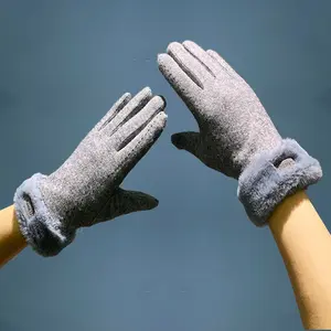 Gants en laine pour femmes, chaud et mignon, avec écran tactile, vente en gros, d'usine, à la mode, d'hiver