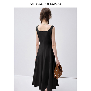 <span class=keywords><strong>เด</strong></span><span class=keywords><strong>รส</strong></span>ยาวสีดำแบบไม่มีแขนสำหรับผู้หญิง ยี่ห้อ VEGA CHANG คอเหลี่ยม ช่วงอกจับจีบ เอวสูง ทรงเอไลน์ ชุดลำลองสำหรับฤดูร้อน - Product Image 5