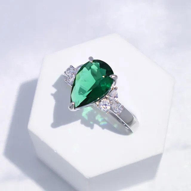 Hot Selling High Quality stone rings Fashion Jewelry women rings pure Silver gemstone Zircon Pear Emerald Rings