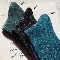 Chaussettes Slouch Tricotées Scintillantes pour Femmes – Dorées et Argentées Métallisées, Respirantes et Tendance pour l'Automne