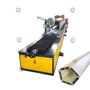 Ligne <span class=keywords><strong>de</strong></span> production continue : Machine <span class=keywords><strong>de</strong></span> formage à rouleaux <span class=keywords><strong>de</strong></span> panneaux sandwich en mousse <span class=keywords><strong>de</strong></span> polyuréthane pour portes <span class=keywords><strong>de</strong></span> <span class=keywords><strong>garage</strong></span> isolées, volets roulants, portes métalliques - Product Image 1