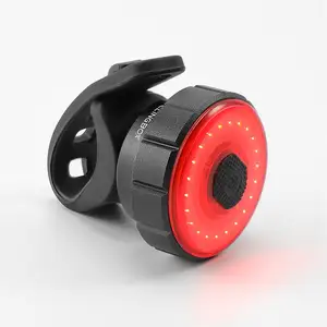 Sensore di Shock luce rossa IP65 100 LUMEN due tipo di installazione ricaricabile intelligente sensore LED bicicletta lampeggiante riscaldamento luce posteriore della bici
