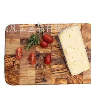 Planche à découper carrée en bois d'olivier 30,5 cm multifonctionnelle pour usage domestique - Product Image 2