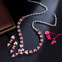 Elegante Rote Kristall Brautschmuck-Sets CZ Ovaler Schliff Rubin Kubisches Zirkon Stein Party Hochzeit Blumen Halskette Ohrringe für Damen