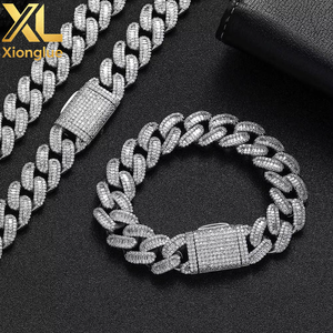 Bracelet Hip-hop en argent 925 de 15 mm, maille cubaine, serti de moissanite, unisexe, pour usage quotidien, design luxueux et haut de gamme, exquis - Product Image 1