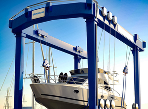 Grue de levage de bateaux de 600 tonnes, hydraulique synchrone, pour la construction de chantiers navals - Product Image 5