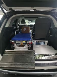 CHUFEI 2025 Explorer SUV Neuf Automatique Essence Véhicule <span class=keywords><strong>Ambulance</strong></span> Émissions EURO 5 Longueur 3-8m Transmission 4x2/4x4 Pour Patients - Product Image 3