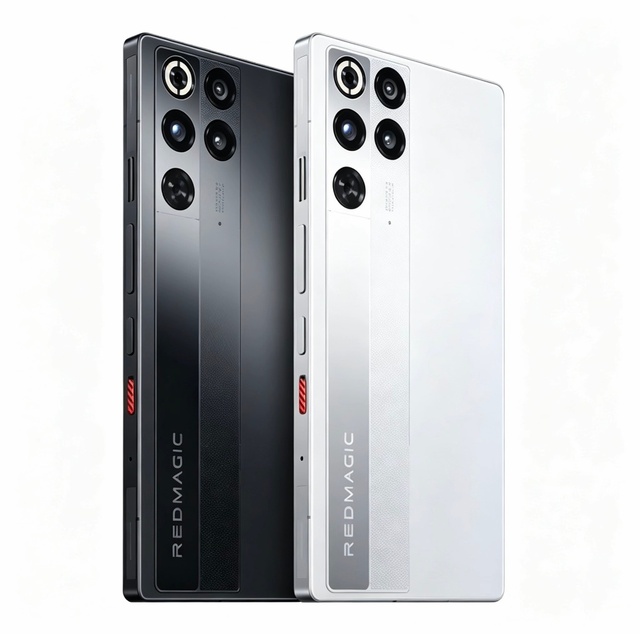 Hot-selling ZTE Nubia RedMagic 11S Pro 6.85''/Snapdragon 8 Elite Gen 5 Leading Edition/8000mAh+80W/Active Cooling/Gaming Phone