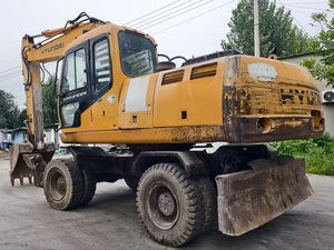Excavatrice sur pneus Hyundai 210W-7 d'occasion, 20 tonnes, moteur Mitsubishi, pour travaux de construction et de terrassement - Vente chaude - Product Image 4