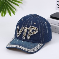 Topi Baseball Wanita Denim VIP Berhias Huruf Rhinestone, Topi Jeans Berkilau Distressed yang Dapat Disesuaikan untuk Luar Ruangan, Berbagai Warna