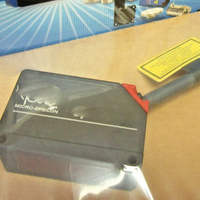 Capteur de déplacement laser à triangulation Micro-Epsilon P/N ILD1420-10 0ptoNCDT, installation facile, approvisionnement en gros