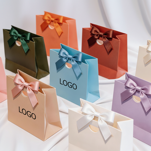 <span class=keywords><strong>Bolsas</strong></span> <span class=keywords><strong>de</strong></span> Regalo Plegables Personalizadas con Logotipo <span class=keywords><strong>para</strong></span> Pequeñas Empresas, <span class=keywords><strong>Bolsas</strong></span> <span class=keywords><strong>para</strong></span> Fiestas <span class=keywords><strong>de</strong></span> Revelación <span class=keywords><strong>de</strong></span> Género con Lazos - Product Image 1