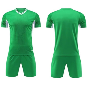 Kit Uniforme da <span class=keywords><strong>Calcio</strong></span> per Allenamento Bambini Personalizzabile all'Ingrosso, Maglia da <span class=keywords><strong>Calcio</strong></span> per Ragazzi 100% Poliestere con Stampa a Trasferimento Termico - Product Image 6