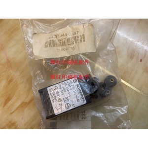Interruptor de límite SCHNEEBERGER T1R 236-11Z-U180-2088-6 para impresora Man Roland - Product Image 1