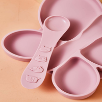 Assiette à ventouse en silicone de qualité alimentaire avec cuillère, antidérapante, pour bébé et tout-petit, ensemble repas divisé pour nourrissons et enfants