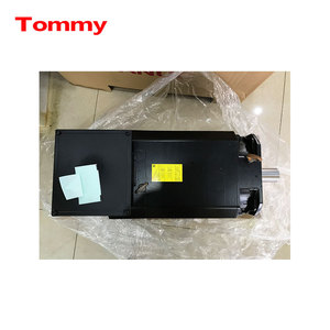 A06B-1471-B133 # 0121 Nuevo Motor de Husillo AC Original FANUC, Piezas PLC - Product Image 1