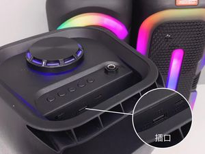 ลำ<span class=keywords><strong>โพ</strong></span><span class=keywords><strong>ง</strong></span> <span class=keywords><strong>KIMISO</strong></span> QS-1952 รุ่นใหม่ ขายส่ง เสีย<span class=keywords><strong>ง</strong></span>เบสทรงพลัง ลำ<span class=keywords><strong>โพ</strong></span><span class=keywords><strong>ง</strong></span>คู่ขนาด 6.5 นิ้ว พร้อมล้อลาก ไฟ RGB ลำ<span class=keywords><strong>โพ</strong></span><span class=keywords><strong>ง</strong></span>ไร้สาย - Product Image 6