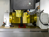 Vmc855 CNC freesmachines te koop, 3-assige freesmachine BT40 verticaal bewerkingscentrum CNC hobbymachine