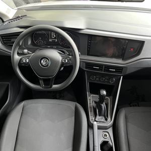 2020 pour <span class=keywords><strong>Polo</strong></span> 1.5L |   Volant à gauche, intérieur en cuir foncé, sièges en cuir, pneus R16, extérieur blanc, noir, 113 ch, 6 vitesses automatiques, <span class=keywords><strong>5</strong></span> <span class=keywords><strong>portes</strong></span>, berline urbaine - Product Image 6
