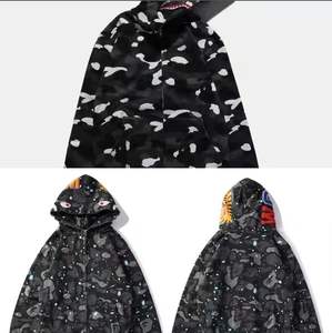 <span class=keywords><strong>Sudadera</strong></span> con capucha y cremallera Bapees de camuflaje con letras de tiburón, 100% algodón, informal, unisex, alta calidad, venta al por mayor, 2025 - Product Image 3