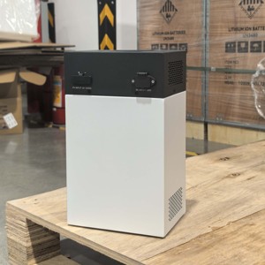 แบตเตอรี่สำรองพลังงานแบบพกพาออลอินวัน 500W 1000Wh สามารถวางซ้อนกันได้ 8000 รอบการใช้งาน พร้อมระบบชาร์จพลังงานแสงอาทิตย์ MPPT ช่องเสียบ USB สำหรับใช้ในบ้าน ESS 500W+1000Wh รุ่น L - Product Image 3