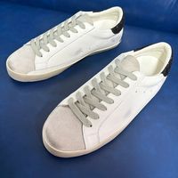 Chaussure originale de marque au design rétro, tendance printemps, en daim gris foncé respirant, semelle extérieure légère en PU, durable