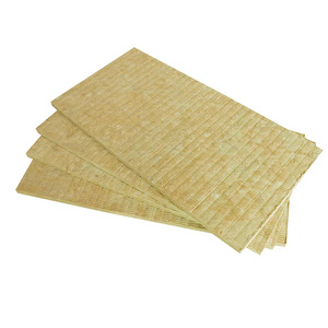 Panneau d'isolation murale en <span class=keywords><strong>laine</strong></span> <span class=keywords><strong>de</strong></span> <span class=keywords><strong>roche</strong></span> <span class=keywords><strong>de</strong></span> basalte <span class=keywords><strong>haute</strong></span> <span class=keywords><strong>densité</strong></span> pour bâtiments industriels - Product Image 1
