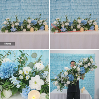 Chemin de table floral artificiel de 1 m, fait main, réaliste, avec roses et hortensias blancs et bleus, pour centre de table de mariage