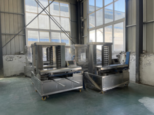 Nueva Máquina Automática para Armar Bandejas para Líneas de Producción de <span class=keywords><strong>Panadería</strong></span> y Alimentos Congelados a Base de Harina de Alto Rendimiento - Product Image 5