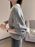 Pulls en cachemire gris personnalisés à col rabattu pour femme – Nouveauté simple, polyvalente et ample avec logo frontal