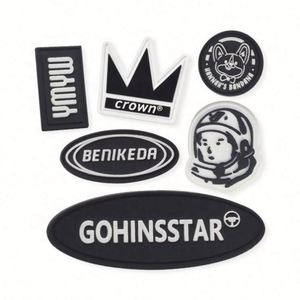 Étiquettes de vêtements personnalisées, gaufrées 3D, en PVC écologique, avec logo plié, pour chaussures, sacs, vêtements - Product Image 3