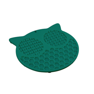 Tapete de Silicona Antideslizante para Perros, con Relieve para una Alimentación Lenta y Saludable, y Menos Estrés - Product Image 1