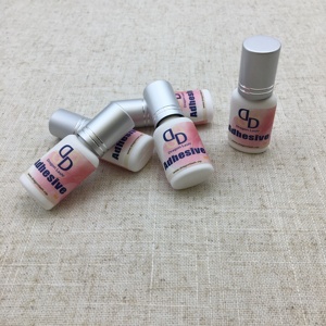 กาวติดขนตา DRAGONLASH Medical Glue 1s ชนิดกาวติดขนตาแห้งเร็ว 1 วินาที กลิ่นน้อย ไม่แสบตา ปราศจากการทดลองกับสัตว์  วีแกน  ชนิดน้ำ 5 มล. กาวสำหรับดวงตาที่บอบบาง - Product Image 1