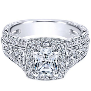 Anello con Zirconi Traforati in Rilievo per Donne, Elegante Gioiello da Dito per Business e Moda - Product Image 6