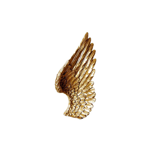 Modern Resin Sculpture Golden Wings Wall Hanging a Souvenirs Resin Accessories Craft Decoration