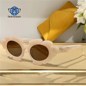 Teenyoun OEM &ODM Flower Women Sunglasses Uv400 Designer Brand Sun Glasses Irregular Personalized Female Eyewear 2024 Wholesale