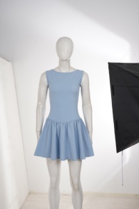 Elegante Vestido Mini de Punto Acanalado Azul Claro sin Mangas con Cuello Barco y Falda Acampanada para Mujer, Estilo Puro y Dulce - Product Image 6